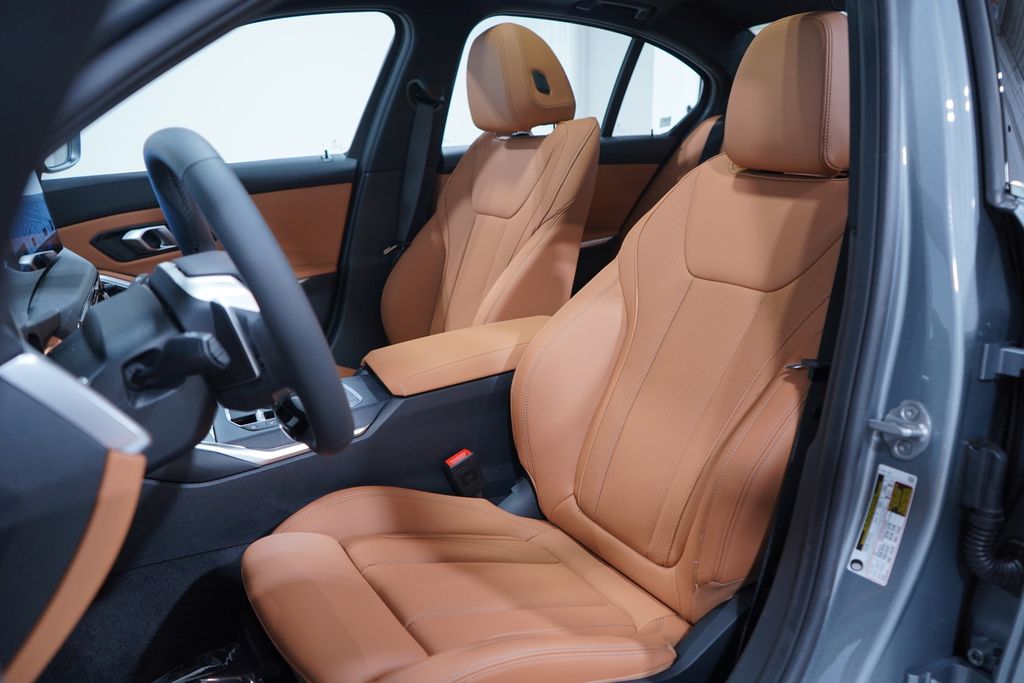 Thumbnail: 2026 BMW 3 Series - 7