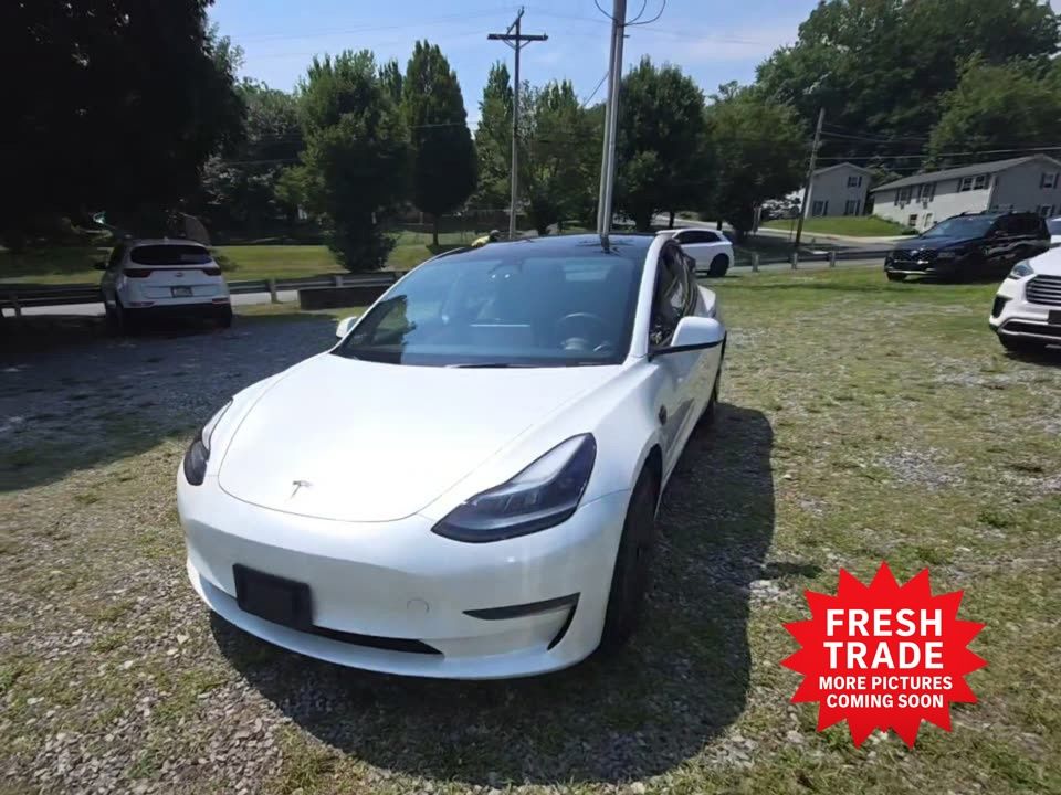 2023 Tesla Model 3 RWD