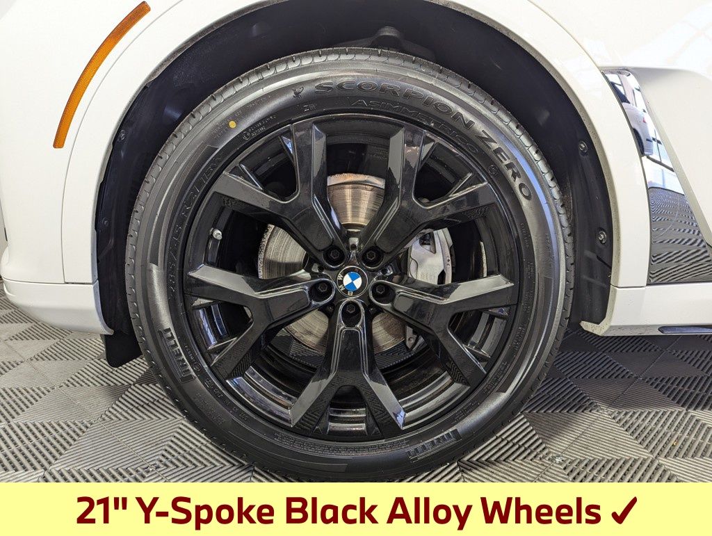 2022 BMW X7 xDrive40i photo
