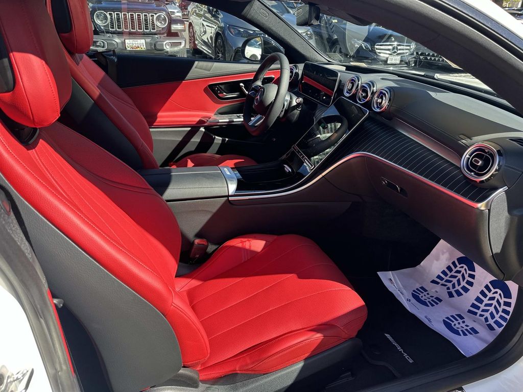 Thumbnail: 2026 Mercedes-Benz CLE - 20