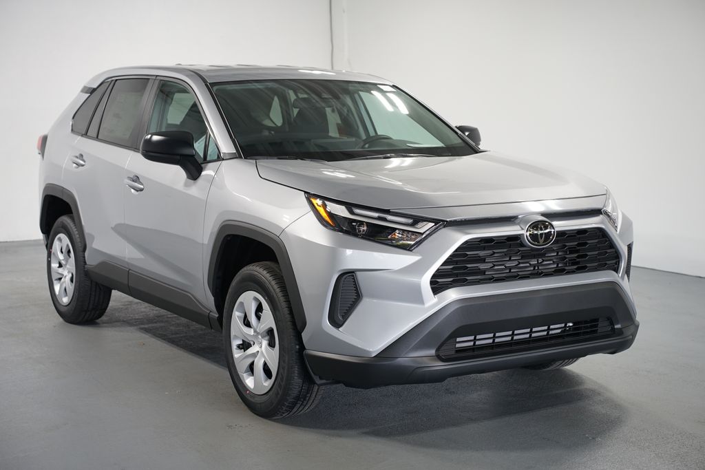 Thumbnail: 2025 Toyota RAV4 - 3
