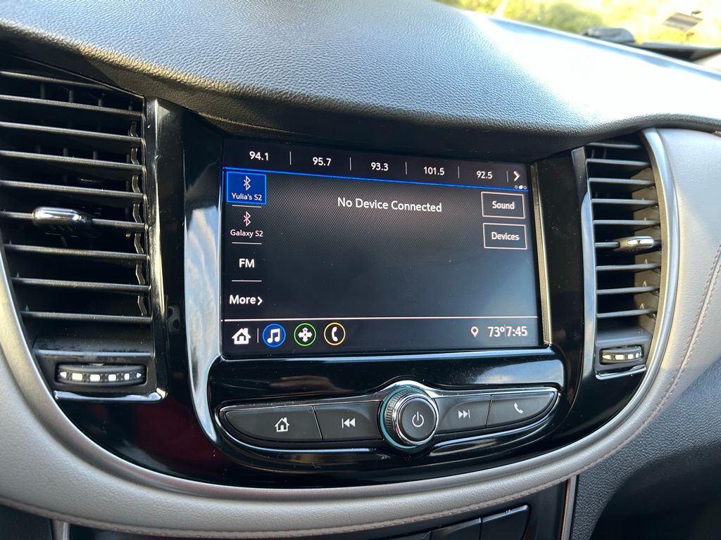 2020 Chevrolet Trax LS 23