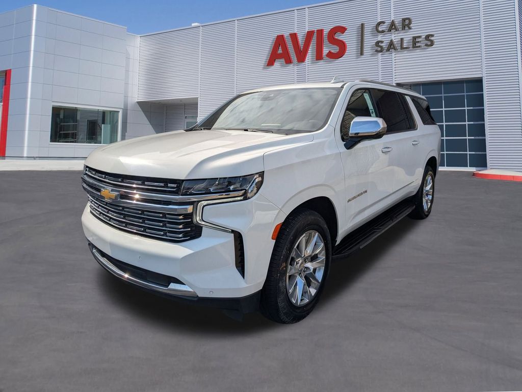 2023 Chevrolet Suburban Premier RWD