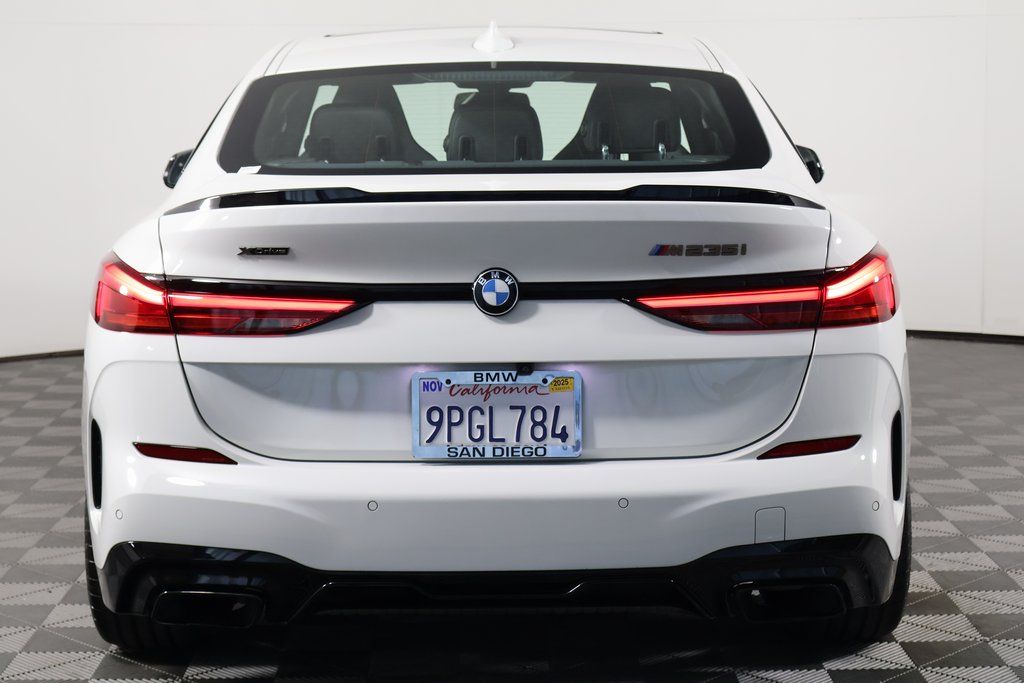 Thumbnail: 2024 BMW 2 Series - 5