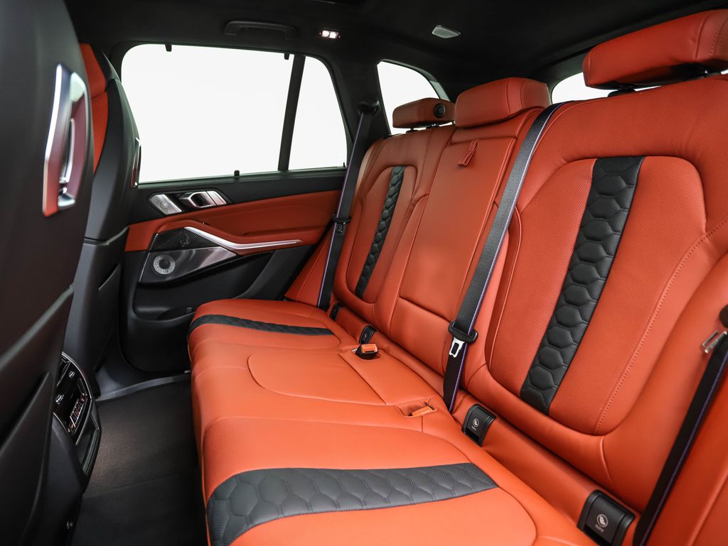 Thumbnail: 2026 BMW X5 - 22