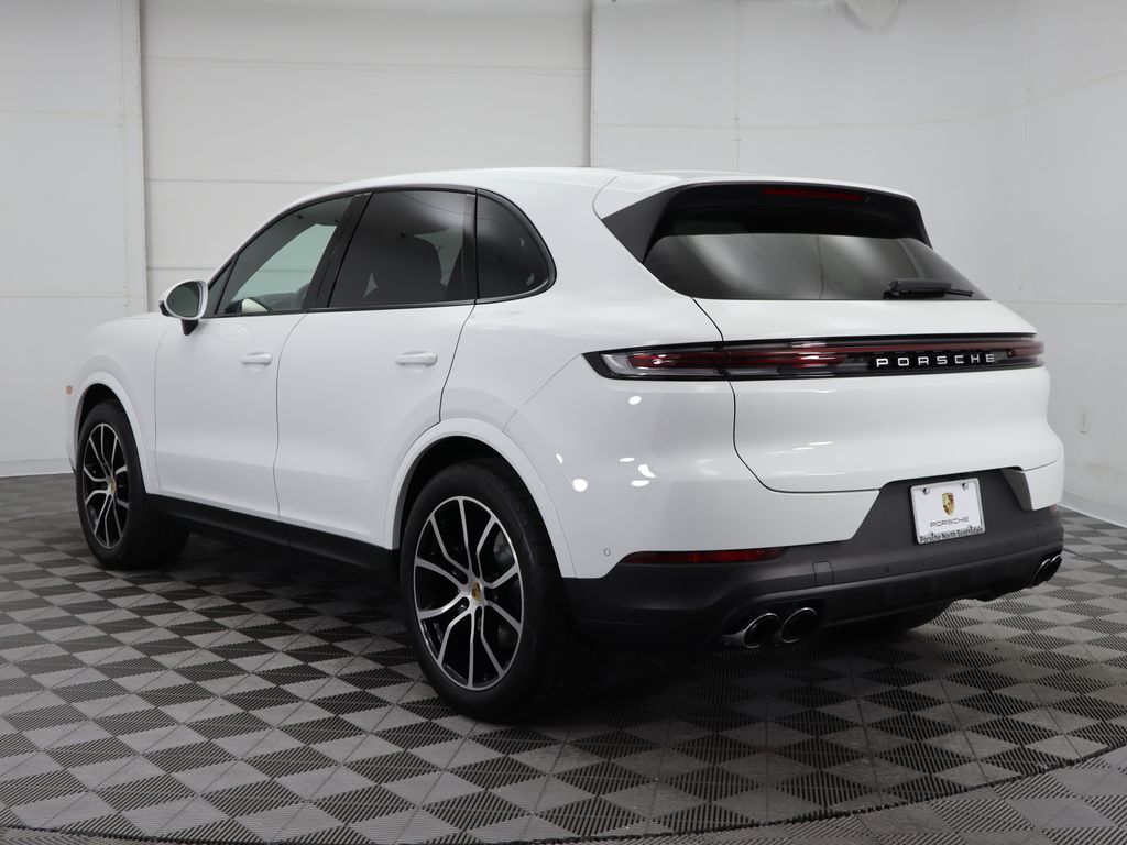 2024 Porsche Cayenne  7