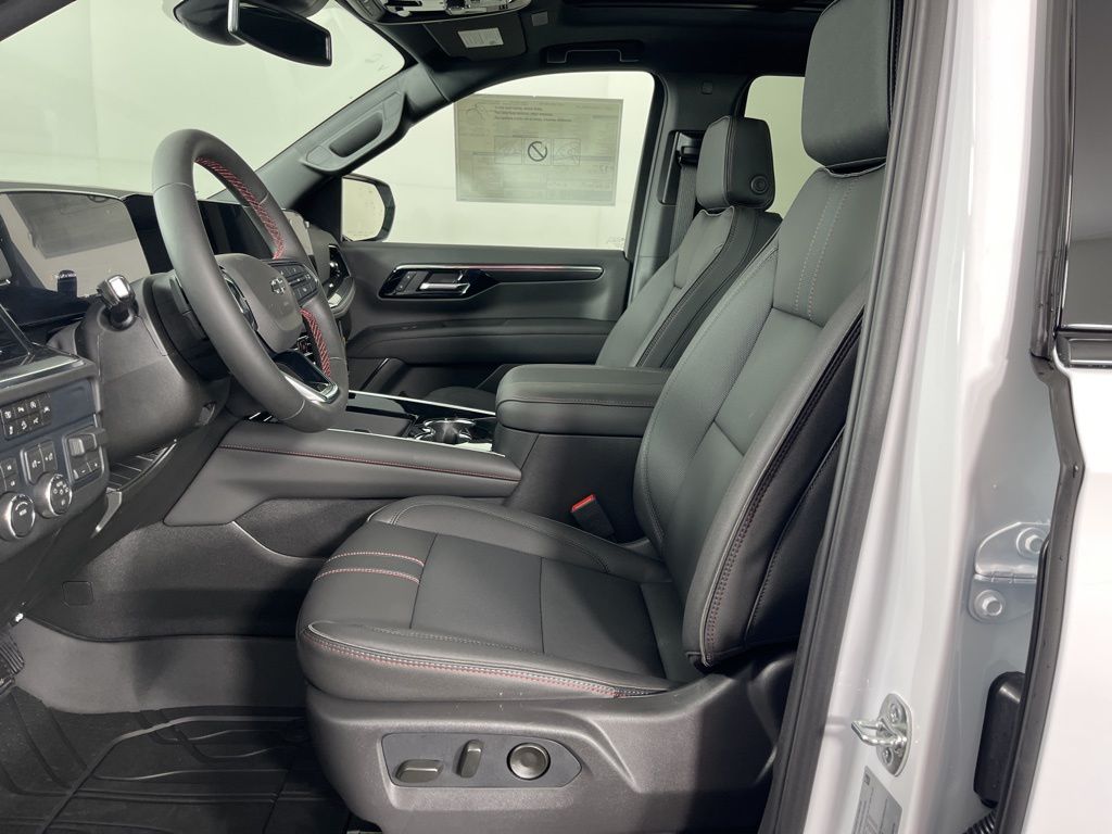 Thumbnail: 2026 Chevrolet Tahoe - 22