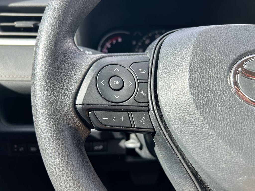 Thumbnail: 2024 Toyota RAV4 - 16