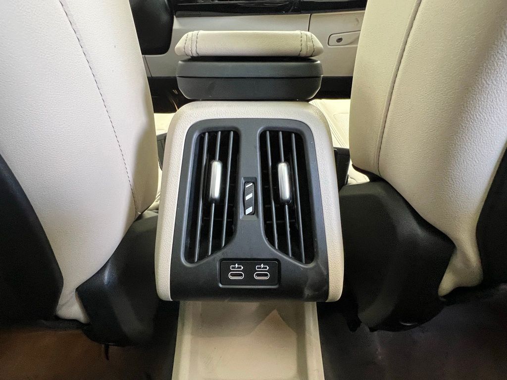 2024 BMW X1 xDrive28i 10