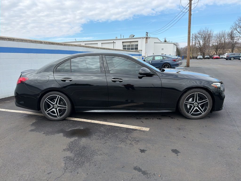 Thumbnail: 2023 Mercedes-Benz C-Class - 6