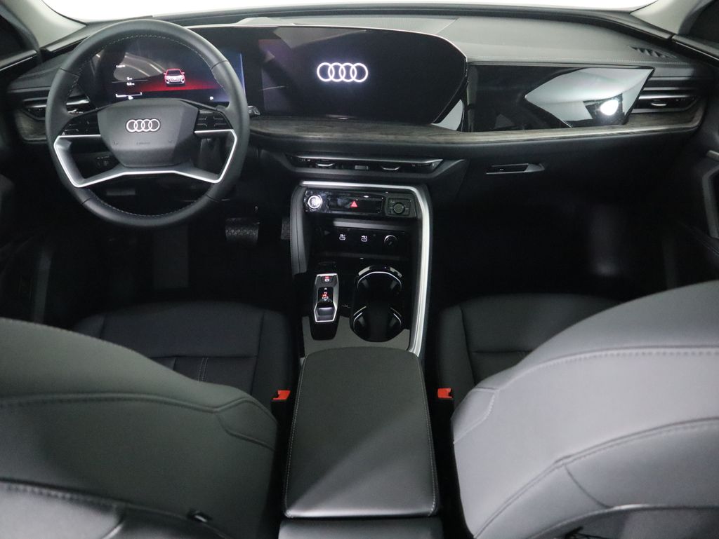 Thumbnail: 2025 Audi Q5 - 15