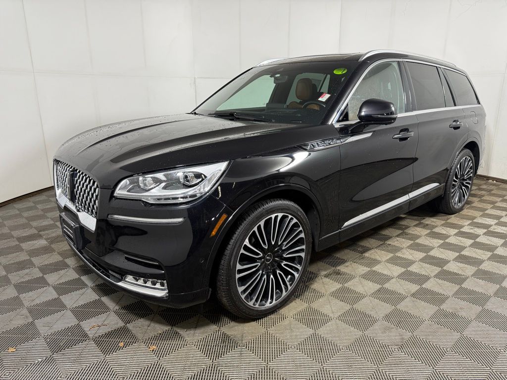 Infinite Black Metallic Clearcoat 2023 Lincoln Aviator Black Label AWD SUV / Crossover All-Wheel Drive Automatic