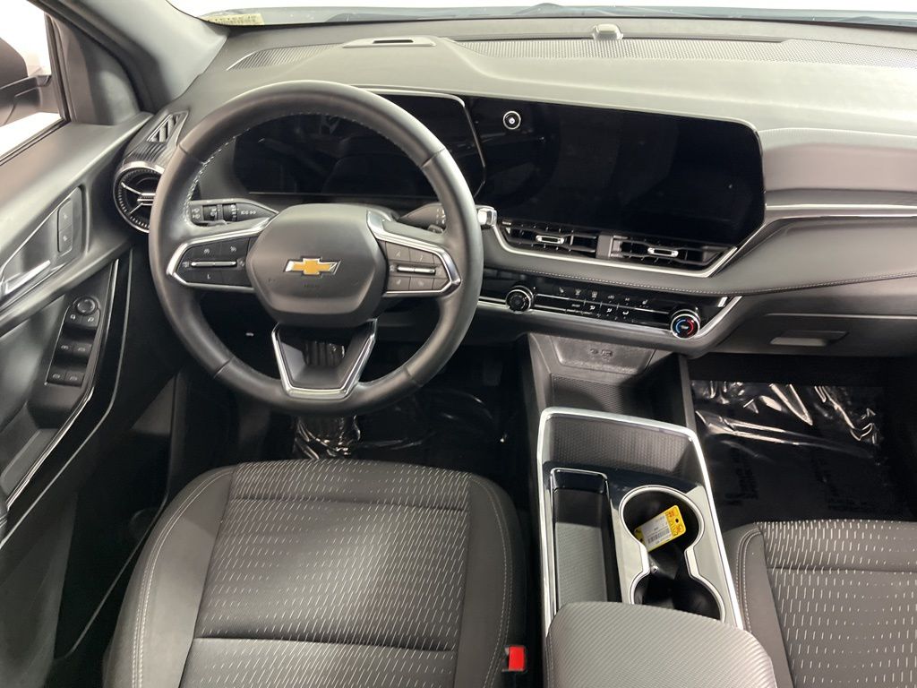 Thumbnail: 2025 Chevrolet Equinox - 4