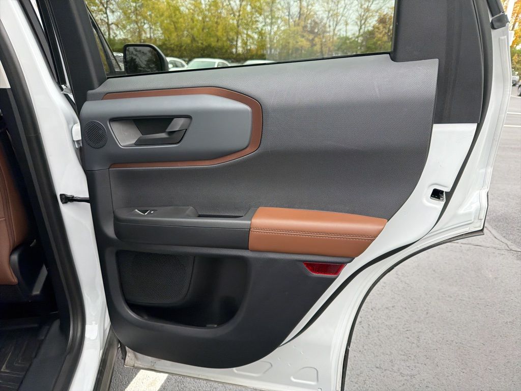 Thumbnail: 2022 Ford Bronco Sport - 23