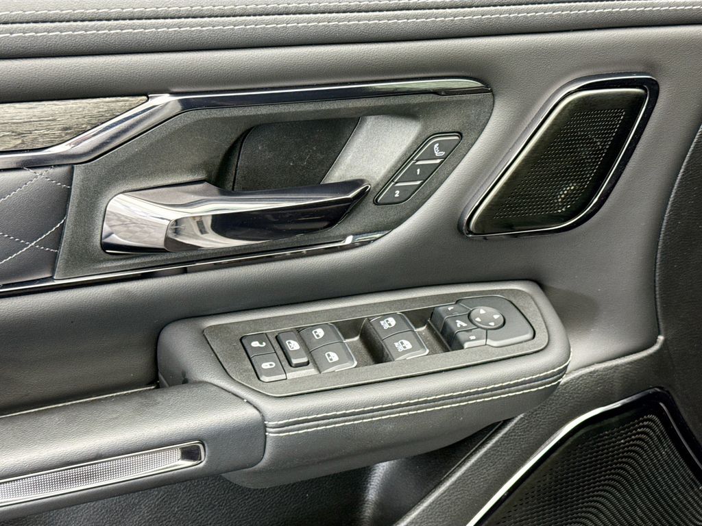 Thumbnail: 2025 RAM 1500 - 22