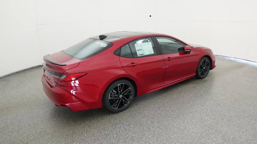 Thumbnail: 2025 Toyota Camry - 12