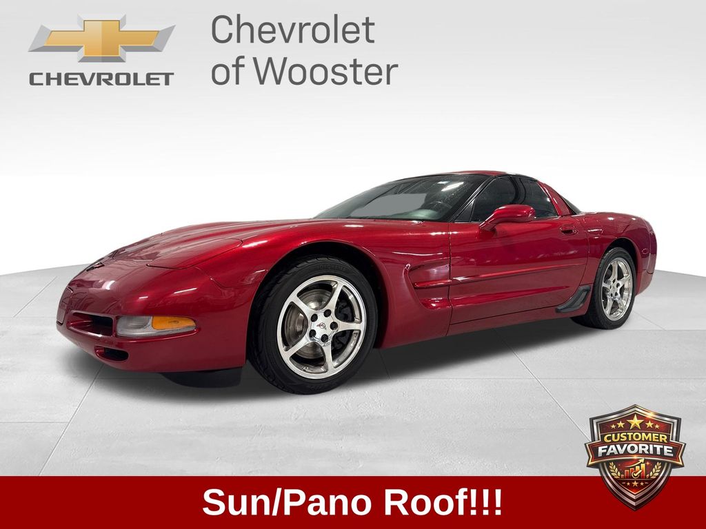 Gray (Magnetic Red Metallic) 2000 Chevrolet Corvette Coupe RWD Coupe Rear-Wheel Drive 6-Speed Manual