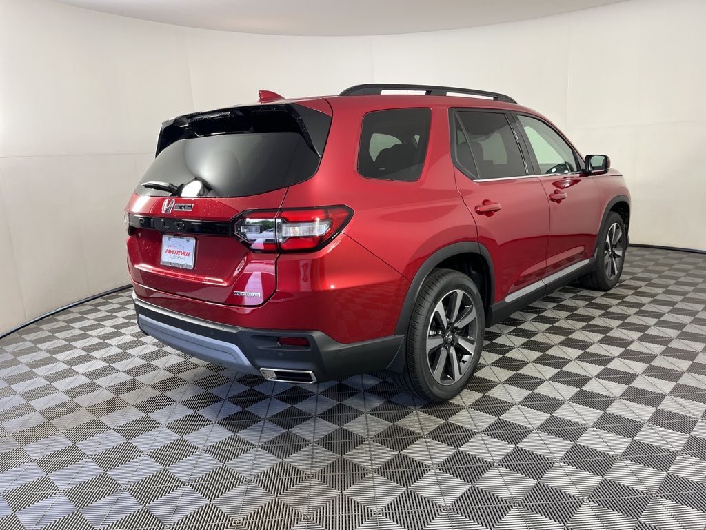2025 Honda Pilot Touring 5