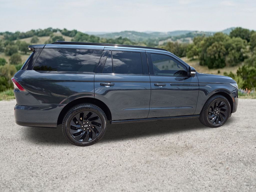 Used Car 2025 Lincoln Navigator  Reserve For Sale Under $90,000 In Austin, Texas