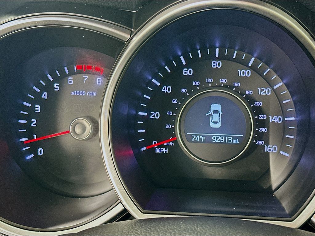 2014 Kia Optima LX 12
