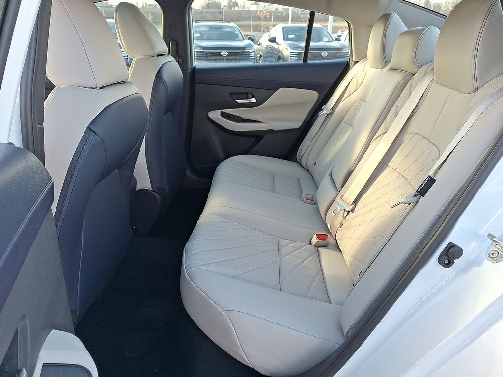 2026 Nissan Sentra — photo 6