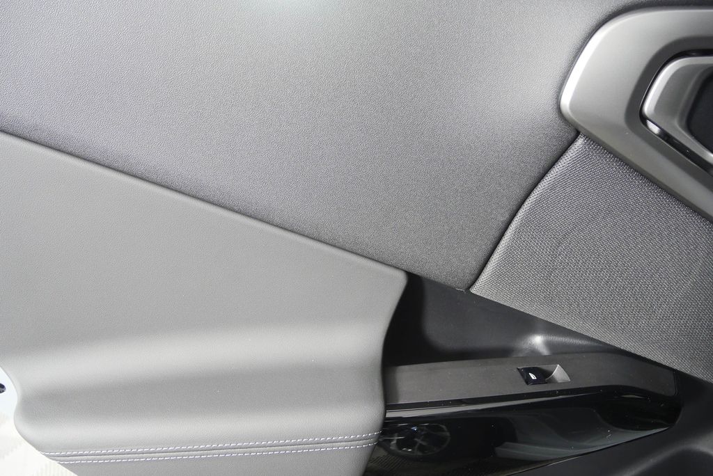 Thumbnail: 2026 BMW X3 - 14