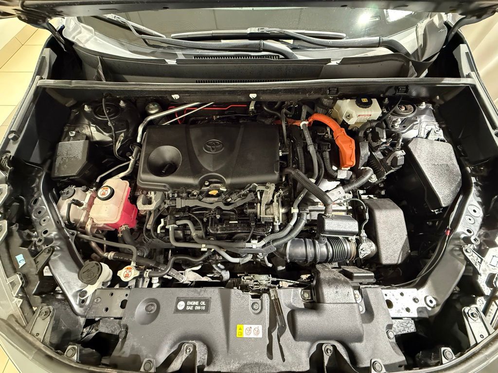 Thumbnail: 2019 Toyota RAV4 - 10