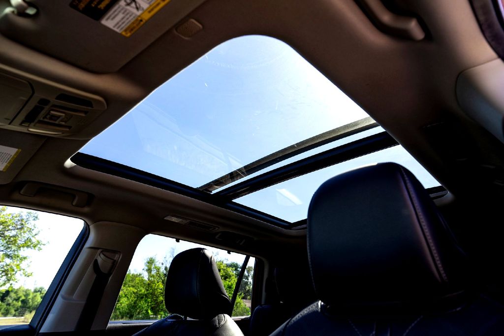 Used Car 2021 Toyota Highlander Hybrid  Platinum For Sale Under $35,000 In Taylor, Texas