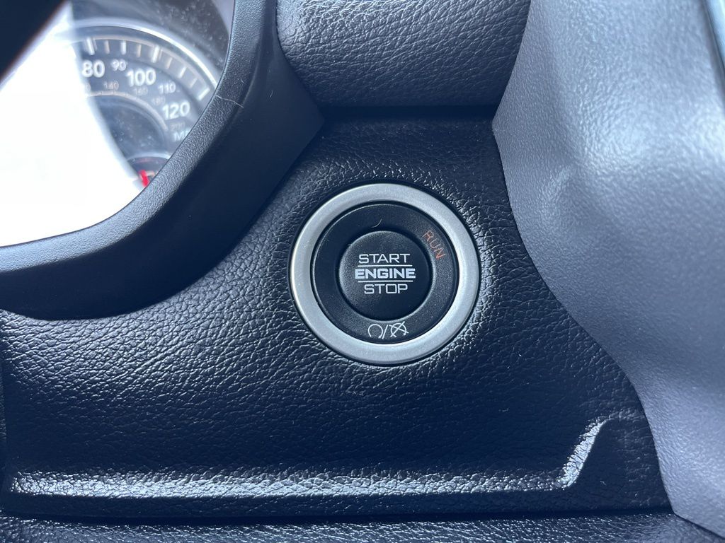 2500 Crew Cab Laramie