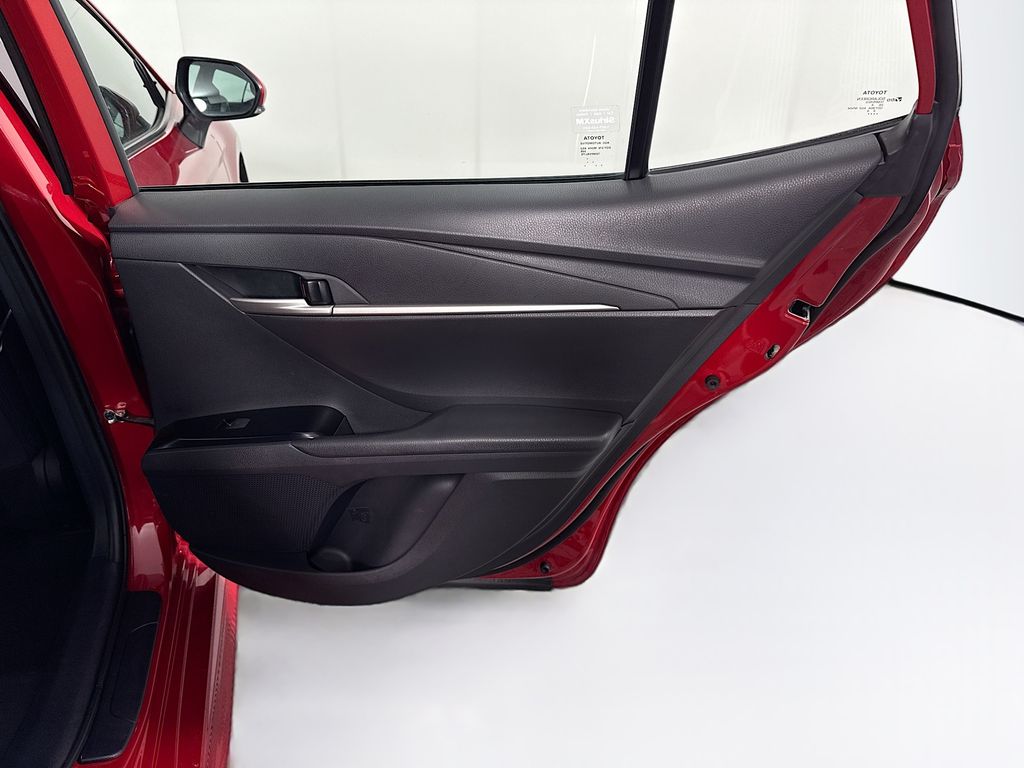 Thumbnail: 2025 Toyota Camry - 27