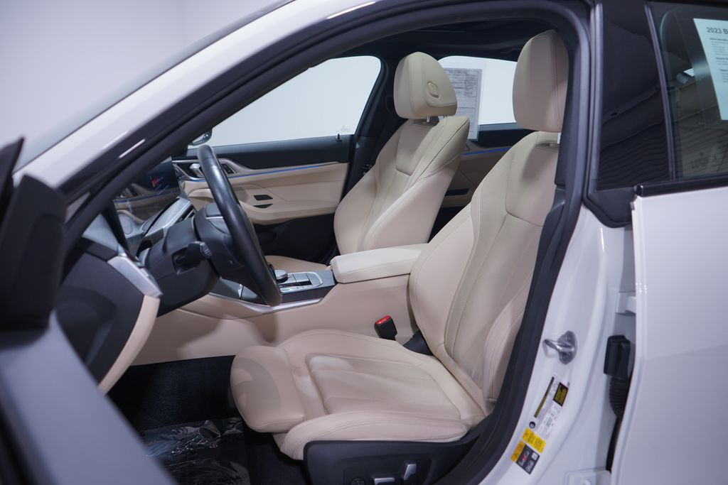 Thumbnail: 2023 BMW i4 - 7