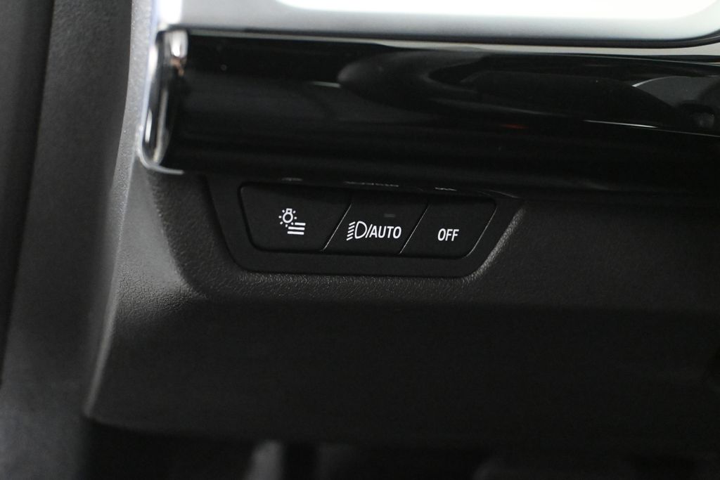 Thumbnail: 2023 BMW X1 - 24