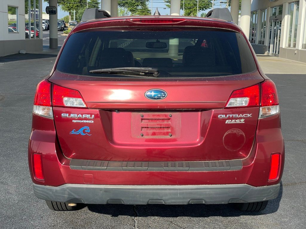 Thumbnail: 2011 Subaru Outback - 4