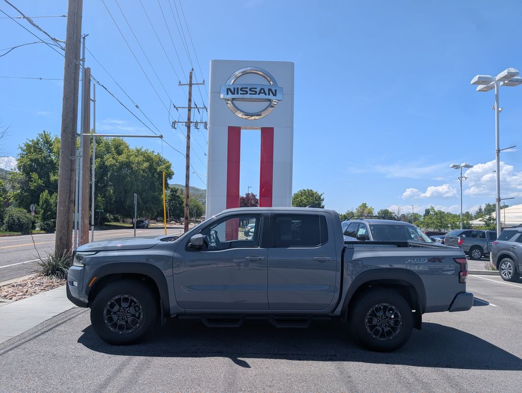 Boulder Gray Pearl 2023 Nissan Frontier Pickup Truck Four-Wheel Drive 9-Speed Automatic
