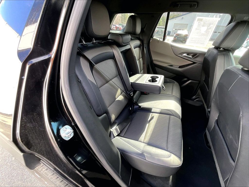 2025 Chevrolet Equinox — photo 16