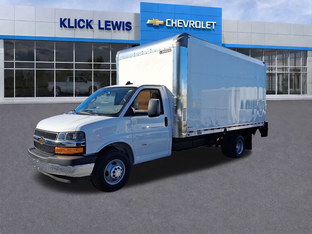 2025 Chevrolet Express 3500 Work Van - 2