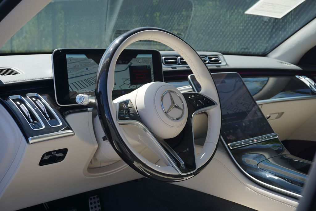 Thumbnail: 2024 Mercedes-Benz S-Class - 27
