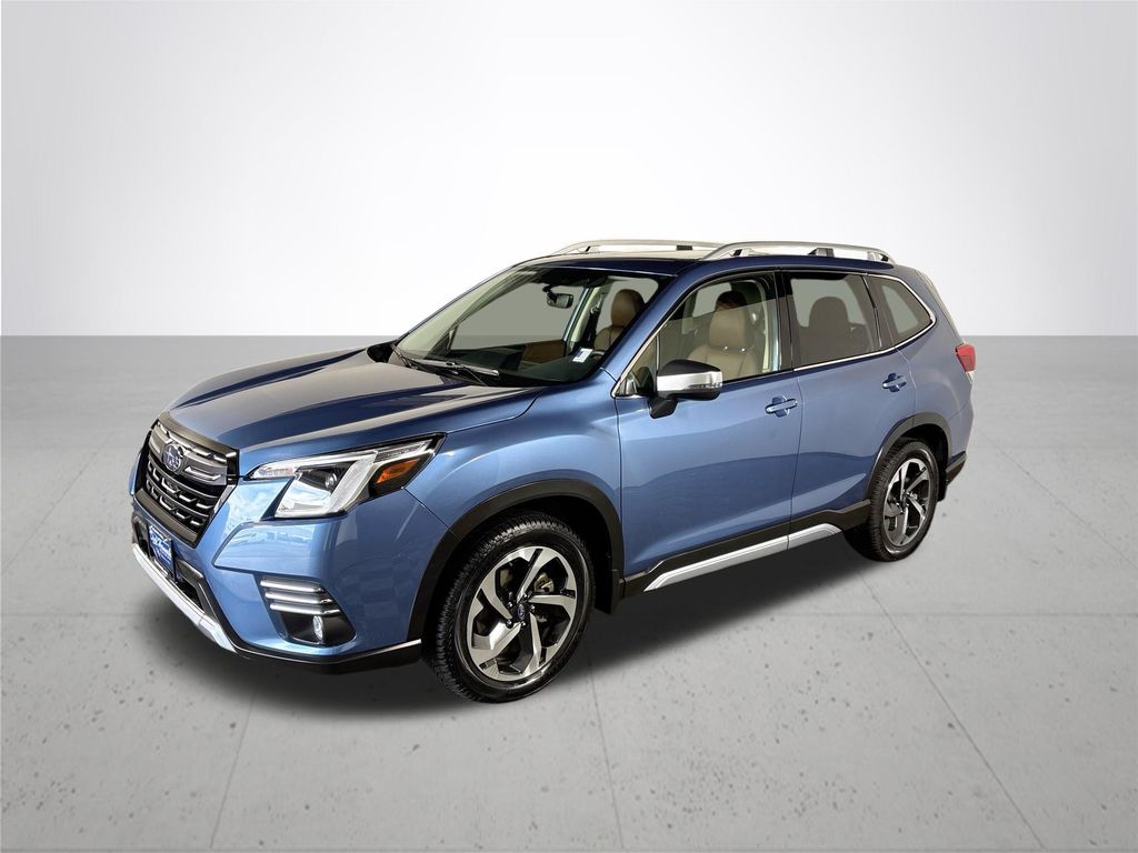 2023 Subaru Forester Touring