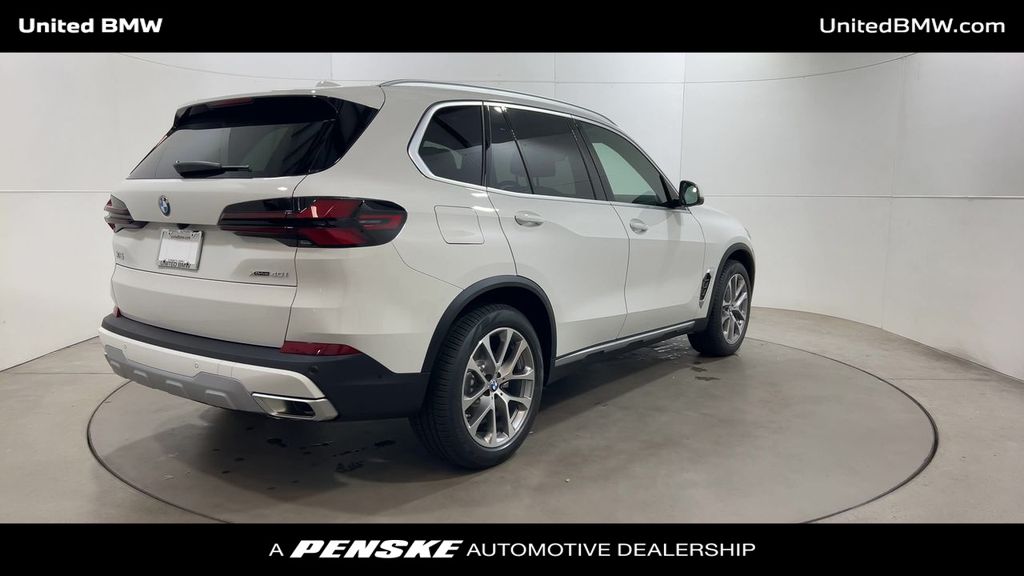 2026 BMW X5 xDrive40i 8