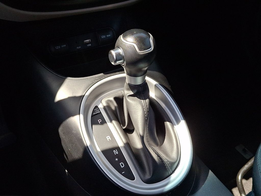 Thumbnail: 2016 Kia Soul - 15