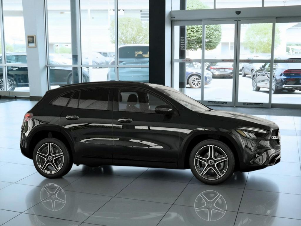 Thumbnail: 2026 Mercedes-Benz GLA - 14