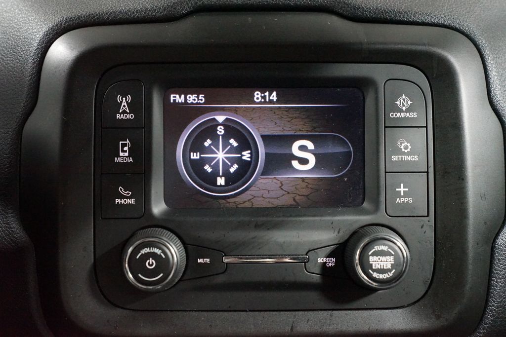 Thumbnail: 2020 Jeep Renegade - 19