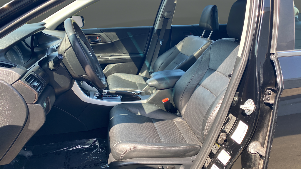 Used 2013 Black Honda EX-L image 9
