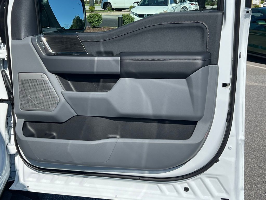 2025 Ford F-150 Lariat White at Davis Toyota of Orangeburg