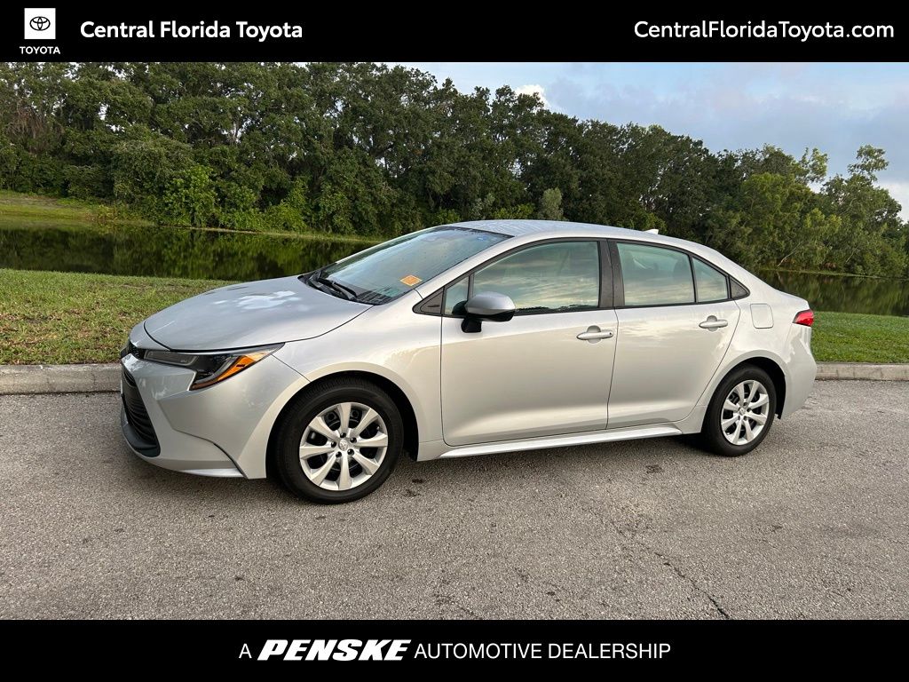 2024 Toyota Corolla LE Hero Image