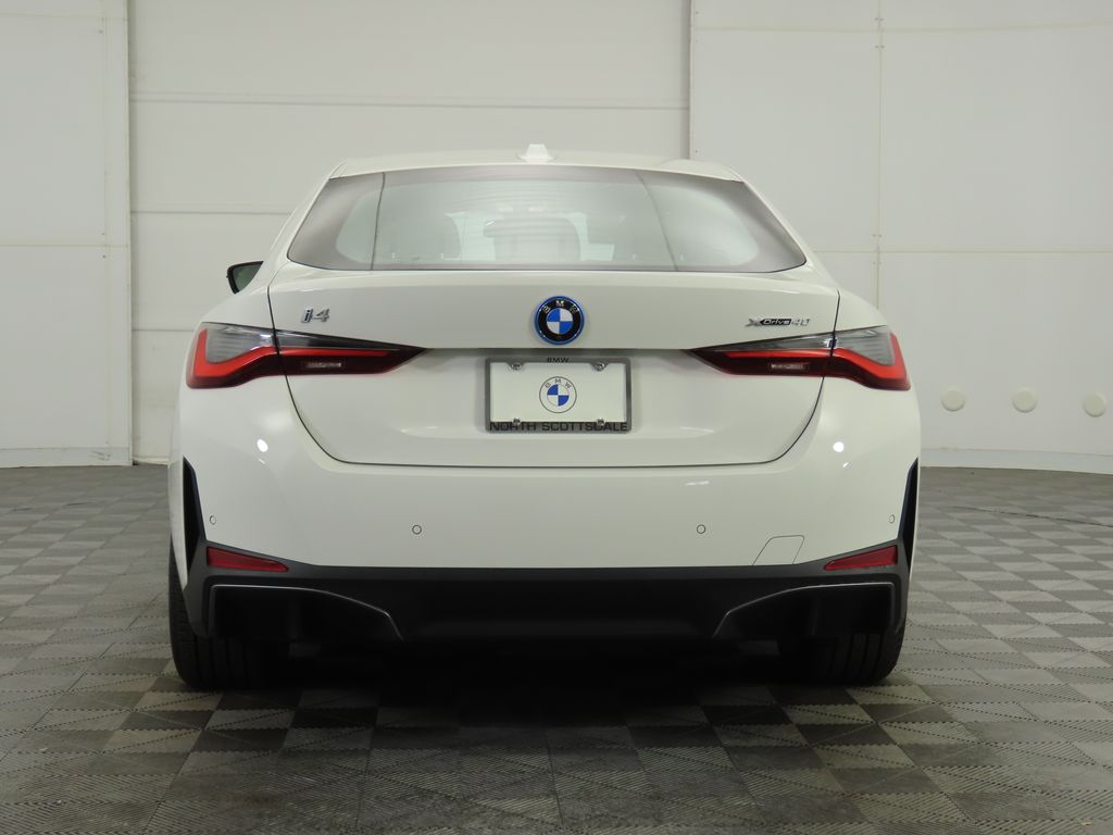 2025 BMW i4 xDrive40 6