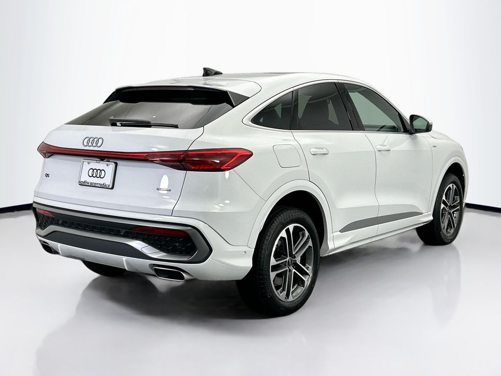 Thumbnail: 2025 Audi Q5 - 5