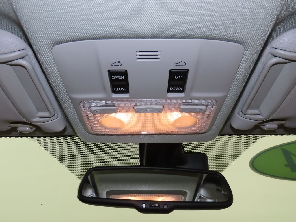 Thumbnail: 2014 Toyota RAV4 - 25