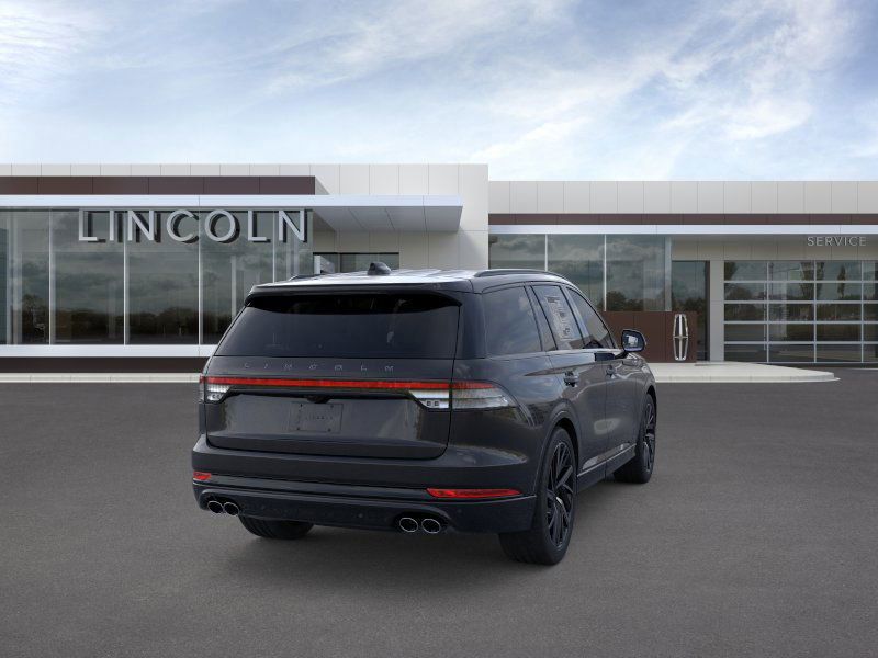 Thumbnail: 2025 Lincoln Aviator - 8