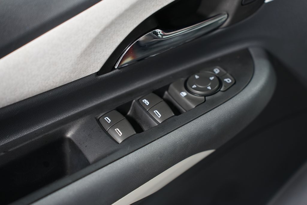 2019 Chevrolet Bolt EV Premier 28